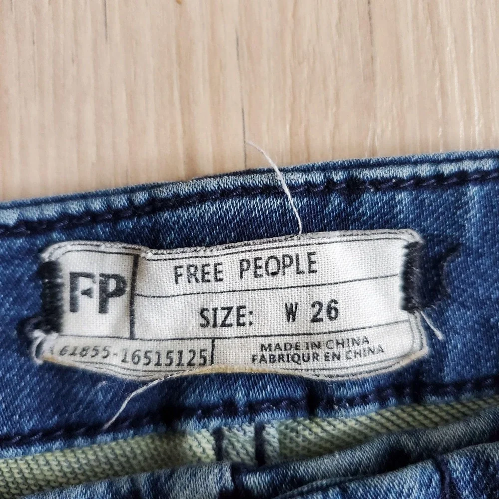 Free People Jeans Womens 26 Blue Medium Wash Skinny Slim Stretch Denim Casual